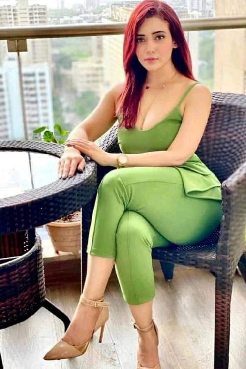 Party escort female in Lahore