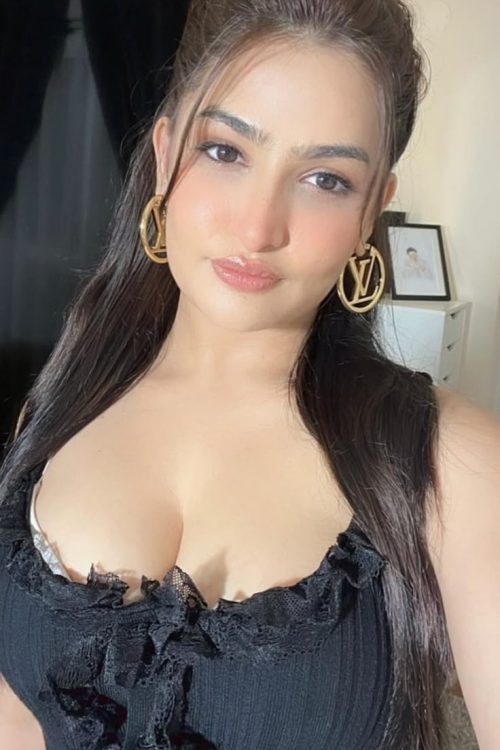 Online Escort in Lahore
