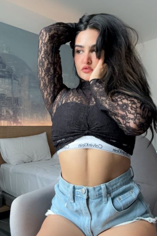 Online Escort in Lahore